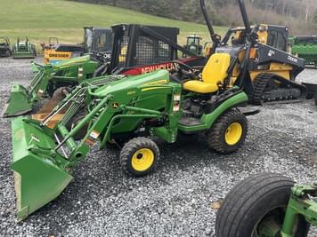 Main image John Deere 1025R