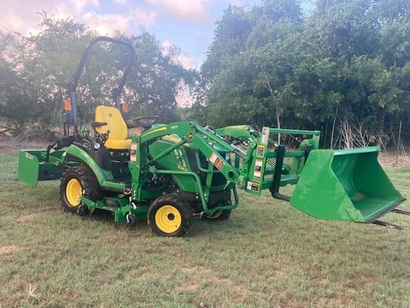 Main image John Deere 1025R