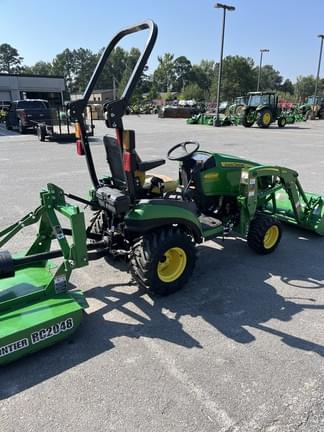 Image of John Deere 1025R equipment image 4