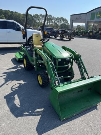 Image of John Deere 1025R equipment image 3
