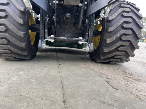 Image of John Deere 1025R equipment image 4
