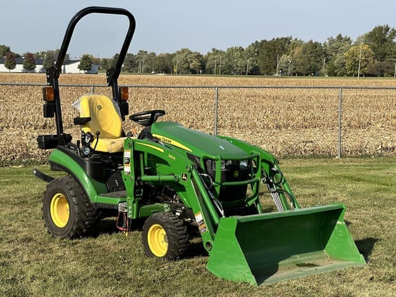 Main image John Deere 1025R