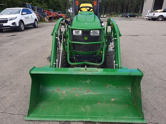 Image of John Deere 1025R equipment image 1