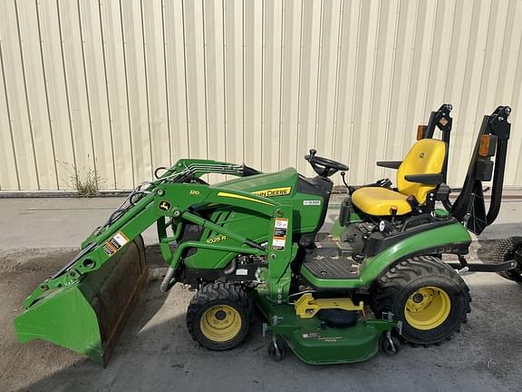 Image of John Deere 1025R equipment image 2