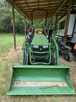 Image of John Deere 1025R equipment image 2