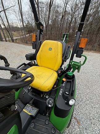 Image of John Deere 1025R equipment image 4