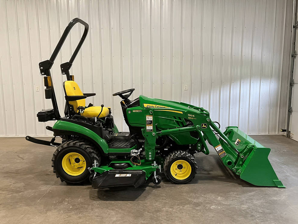 Image of John Deere 1025R Primary Image