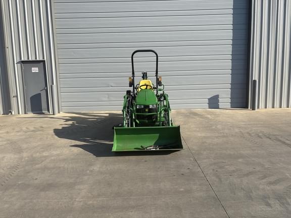 Image of John Deere 1025R equipment image 1