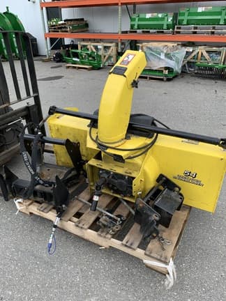 Image of John Deere 1025R equipment image 4