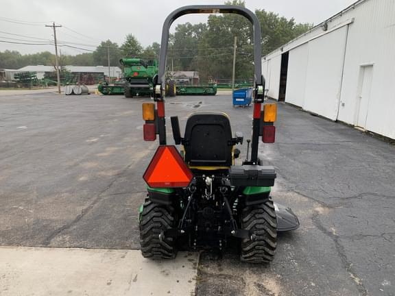 Image of John Deere 1025R equipment image 3
