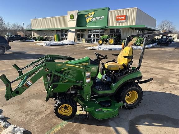 Image of John Deere 1025R equipment image 3