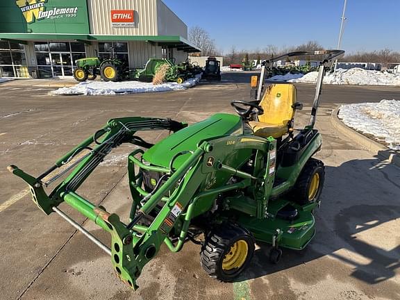 Image of John Deere 1025R equipment image 4