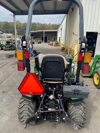 Image of John Deere 1025R equipment image 4