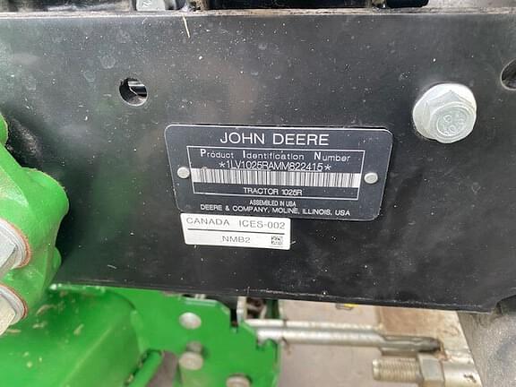 Image of John Deere 1025R equipment image 2