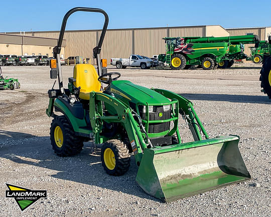 Image of John Deere 1025R equipment image 2