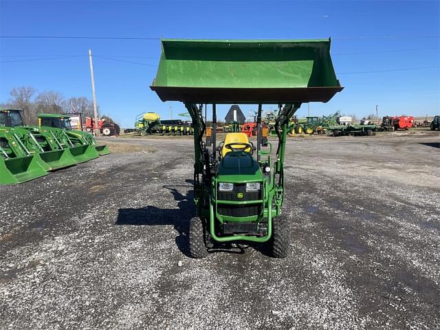 Image of John Deere 1025R equipment image 4