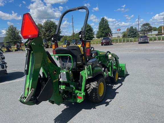 Image of John Deere 1025R equipment image 3