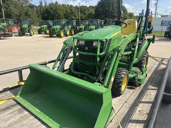 Image of John Deere 1025R equipment image 2