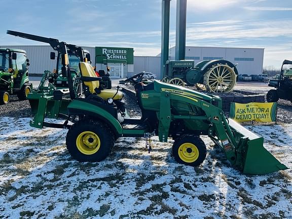 Image of John Deere 1025R equipment image 1