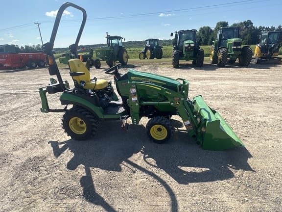 2021 John Deere 1025R Equipment Image0