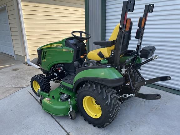 Image of John Deere 1025R equipment image 1