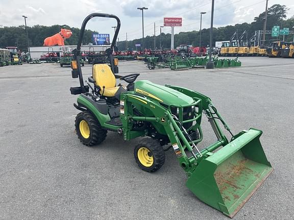 Image of John Deere 1025R equipment image 3