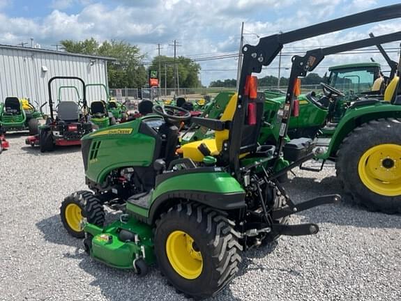 Image of John Deere 1025R equipment image 4