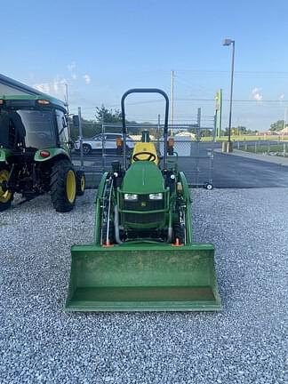 Image of John Deere 1025R equipment image 2