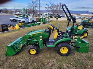 Main image John Deere 1025R 4