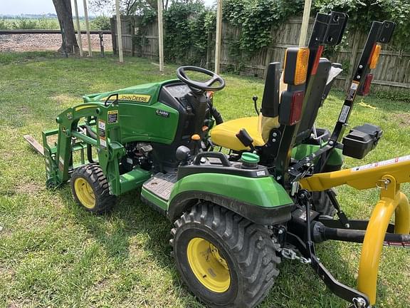 Image of John Deere 1025R equipment image 1