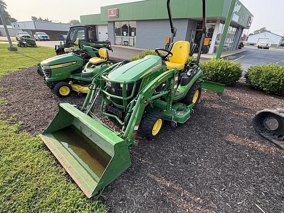 Image of John Deere 1025R equipment image 3