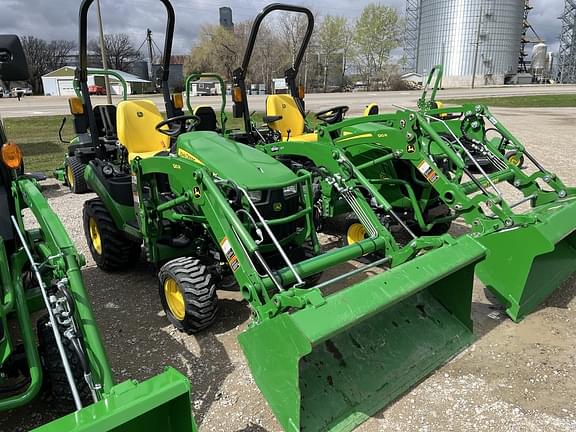Image of John Deere 1025R equipment image 2
