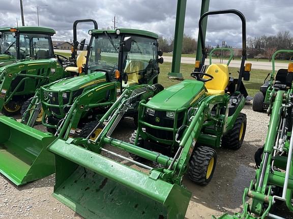 Image of John Deere 1025R equipment image 1