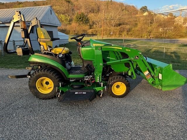 Image of John Deere 1025R equipment image 1