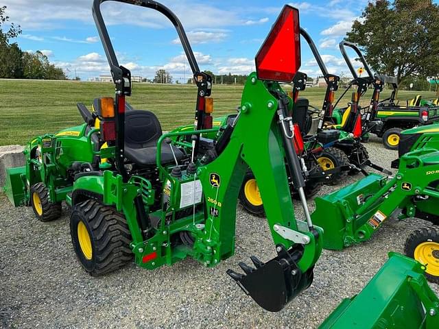 Image of John Deere 1025R equipment image 3