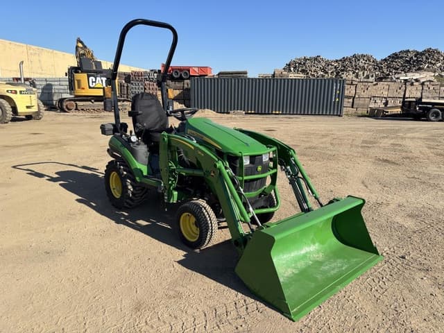 Image of John Deere 1025R equipment image 1
