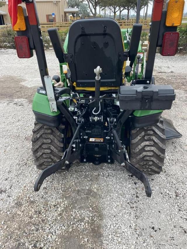 Image of John Deere 1025R equipment image 2