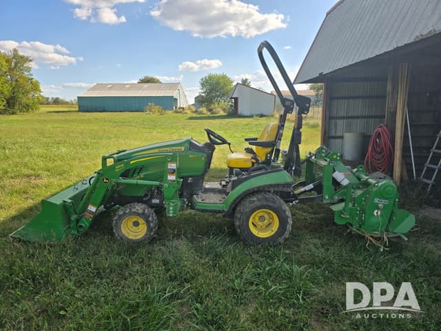 Image of John Deere 1025R equipment image 2