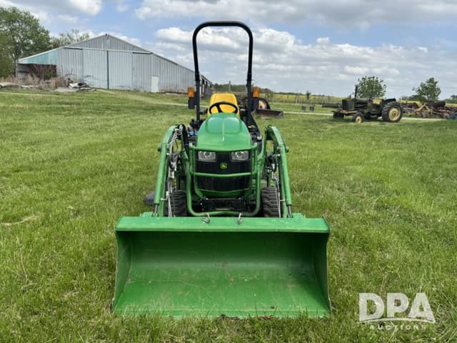 Image of John Deere 1025R equipment image 2