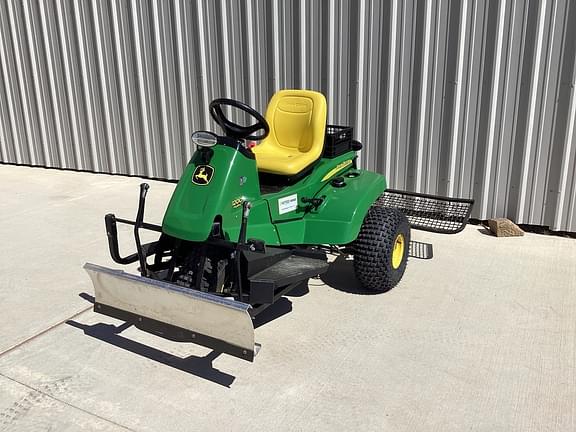 Image of John Deere 1200H equipment image 2