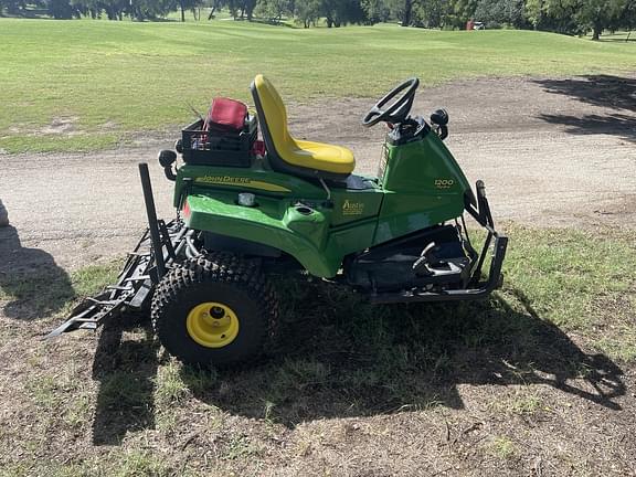 Image of John Deere 1200H equipment image 3