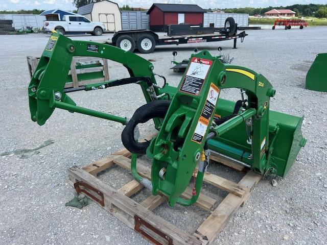 Image of John Deere 120R equipment image 3