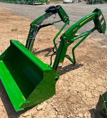Main image John Deere 120R