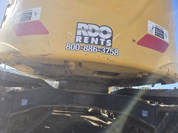 Image of John Deere 135G equipment image 4