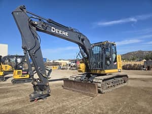 2021 John Deere 135G Image