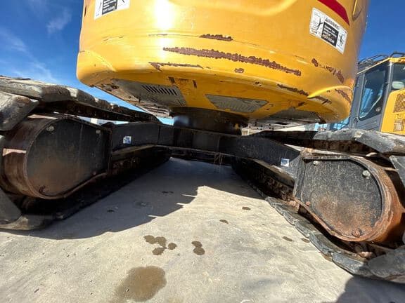 Image of John Deere 135G equipment image 4