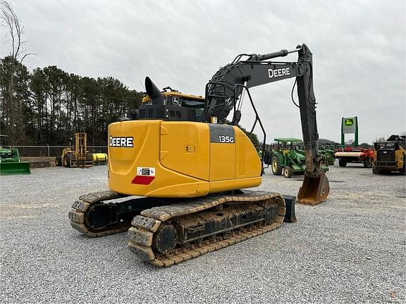 Image of John Deere 135G equipment image 2