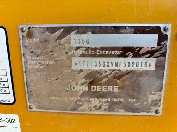 Image of John Deere 135G equipment image 4