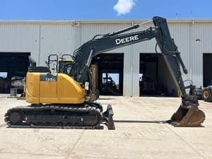2021 John Deere 135G Image