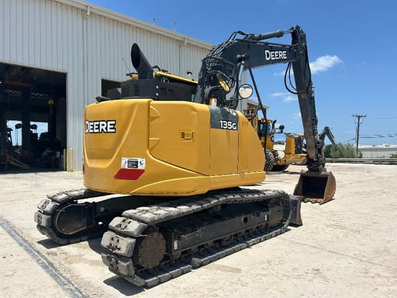 Image of John Deere 135G equipment image 1